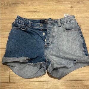 Two toned Hollister shorts